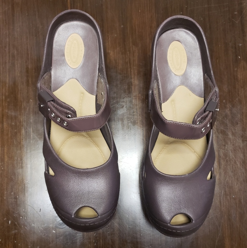 Dr. Scholl's wedges